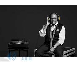 Kép 5/13 - AKG N90Q Quincy Jones High-end fejhallgató, fekete