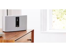 Bose SoundTouch 20 fehér Széria III Wi-Fi zenei rendszer (Bemutató darab) Bose SoundTouch 20 fehér Széria III Wi-Fi zenei rendszer (Bemutató darab)