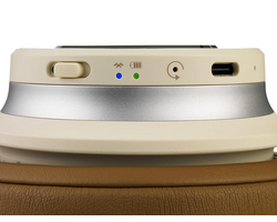 Dali iO 4 bluetooth fejhallgató, fehér/karamell Dali iO 4 bluetooth fejhallgató, fehér/karamell