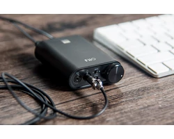 FiiO K3 DAC+AMP Asztali fejhallgató erősítő D/A konverterrel, fekete