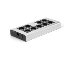 IsoTek V5 Corvus - tápelosztó és szűrő