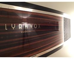 Lyravox SM3-150 High-end hangprojektor rendszer (bolti bemutató darab) Lyravox SM3-150 High-end hangprojektor rendszer (bolti bemutató darab)