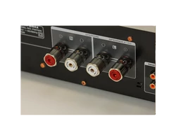 Marantz PM7005 Integrált erősítő fekete