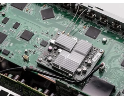Marantz SR6013 9.2 csatornás Hálózati AV erősítő fekete