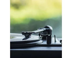 Pro-Ject Automat A1 automata lemezjátszó  + Ortofon OM10 hangszedő, fekete