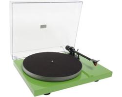 Pro-Ject Debut Carbon Esprit DC lemezjátszó /Ortofon 2M-Red/ zöld Pro-Ject Debut Carbon Esprit DC lemezjátszó /Ortofon 2M-Red/ zöld