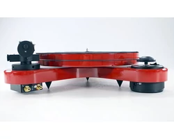 PRO-JECT RPM 1 Carbon analóg lemezjátszó piros Ortofon 2M-RED hangszedővel