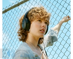 Kép 8/9 - Bose QuietComfort Headphones aktív zajszűrős fejhallgató, fekete