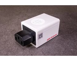 iFi GND Defender C13 zavarszűrő