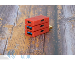 Kép 3/3 - iFi Audio iDefender+ USB-C -> USB 3.0 A M/F aktív zavarszűrő, piros