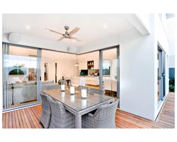 Klipsch RSM-525 beltéri/kültéri hangsugárzó pár, fehér