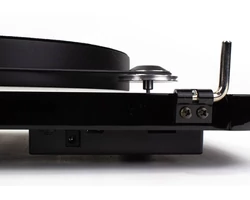 Musical Fidelity Roundtable S lemezjátszó + Ortofon 2M RED, fekete
