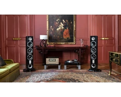 Triangle Magellan Cello 40th frontsugárzó (space black), fekete