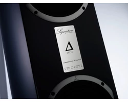 Triangle Signature Alpha frontsugárzó pár, zongoralakk fekete
