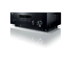 Yamaha R-N303D sztereó hálózati rádióerősítő MusicCast
