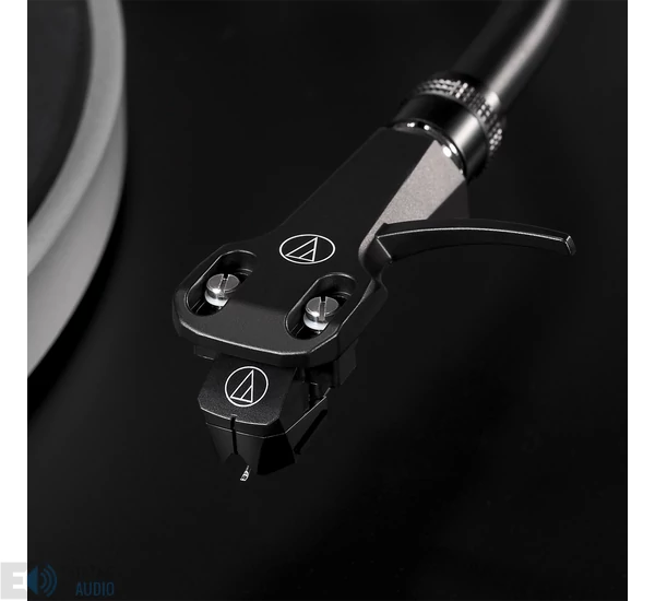 Audio-Technica AT-LP5X Közvetlen hajtású professzionális lemezjátszó