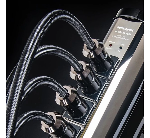 AudioQuest Niagara 1000 tápszűrő