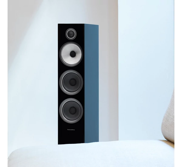 Bowers & Wilkins 704 S2 frontsugárzó pár, fényes fekete