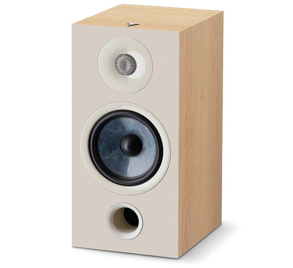 Focal Chora 806 polcsugárzó pár, light wood (bemutató darab)