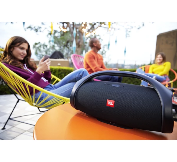 JBL BoomBox vízálló hordozható Bluetooth hangszóró, fekete