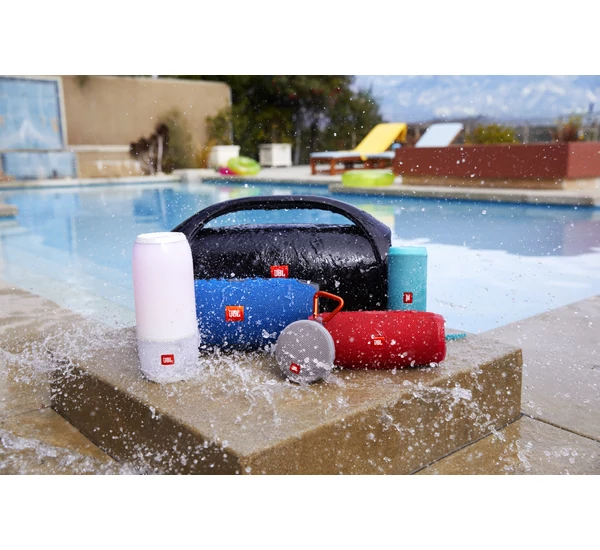 JBL BoomBox vízálló hordozható Bluetooth hangszóró, fekete