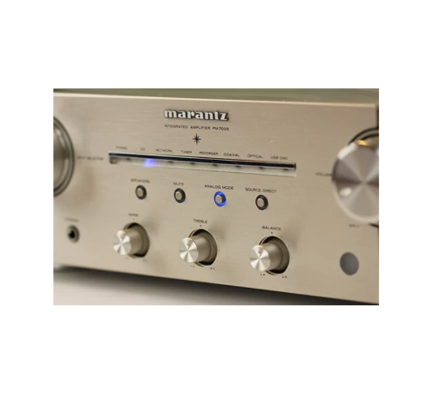 Marantz PM7005 Integrált erősítő fekete