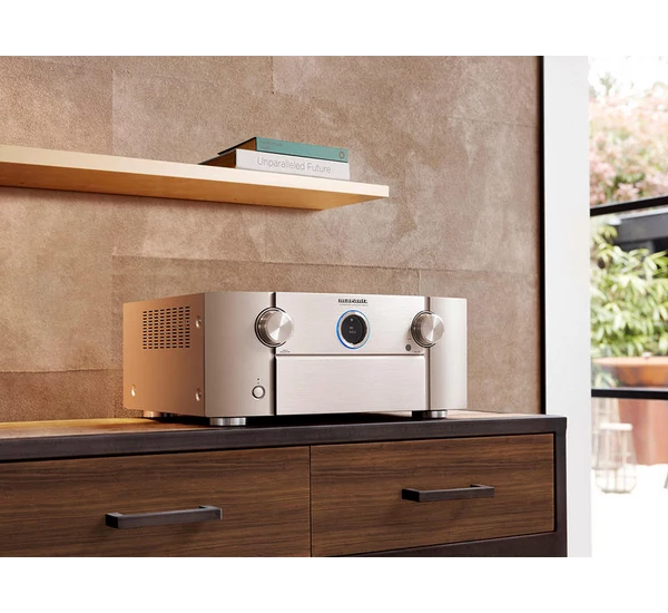 Marantz SR8015 Házimozi erősítő, arany-ezüst (BEMUTATÓ DARAB)