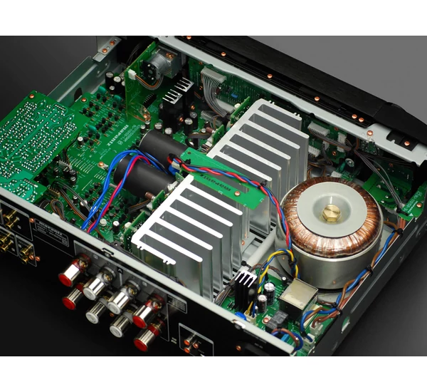 Marantz PM-8005 Integrált erősítő fekete