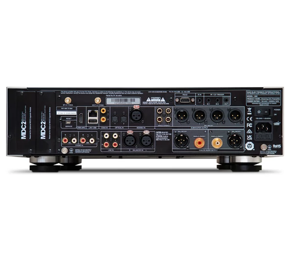 NAD M66, BluOS Streaming DAC előerősítő