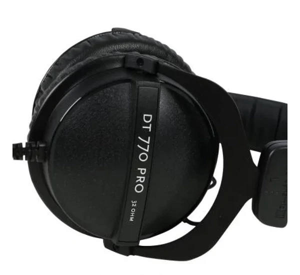 BEYERDYNAMIC DT 770 PRO (32 Ohm) zárt, studió fejhallgató