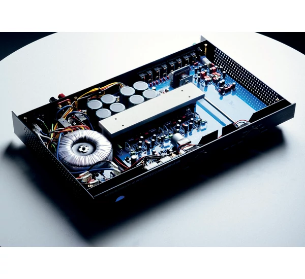 Musical Fidelity A1 + Bluesound NODE NANO sztereó szett