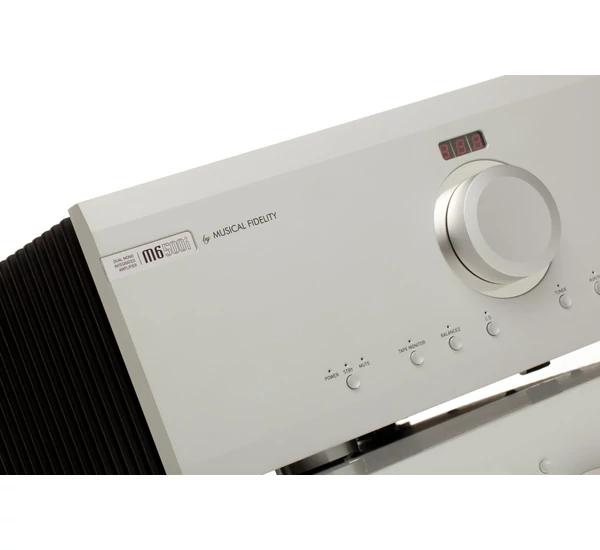 Musical Fidelity M6si500 erősítő, ezüst