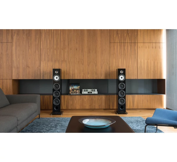 Triangle Australe EZ frontsugárzó pár, zongoralakk fekete