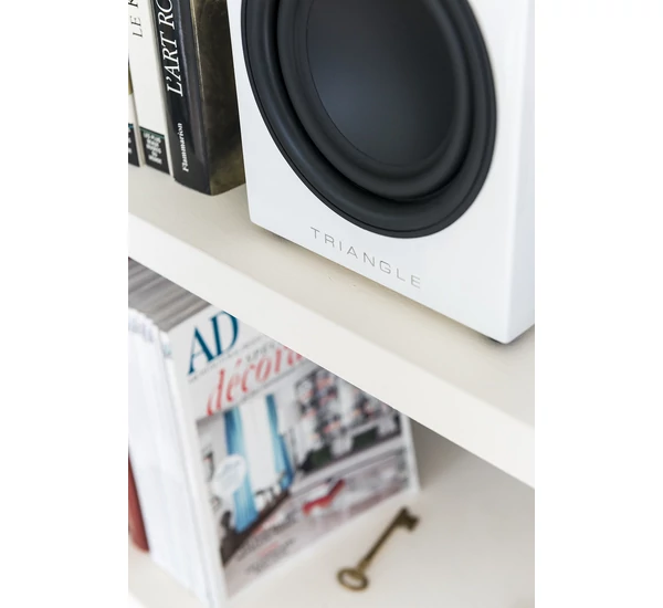 Triangle Elara LN01A aktív polcsugárzó pár, matt fekete