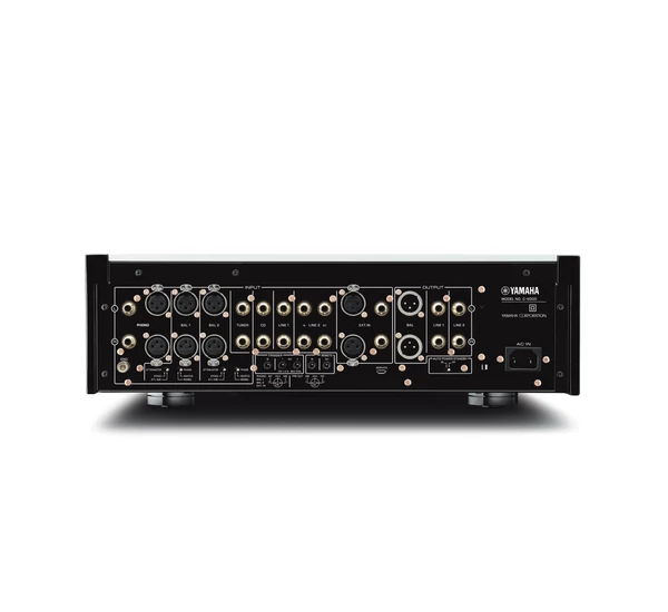 Yamaha C-5000 sztereó előerősítő, zongoralakk fekete